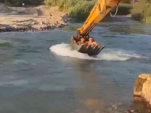 Kepçede Serinlediler
