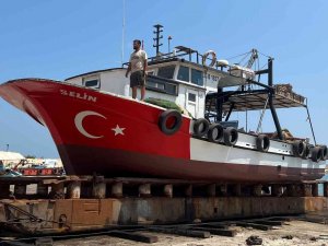 Akdeniz’in Balıkçıları, Ekmek Teknelerini 15 Eylül’e Hazırlıyor