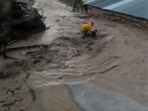 Sele Kapılan Genç İşte Böyle Kurtarıldı