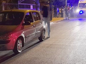 Otomobil Yayaya Çarptı: 1 Yaralı