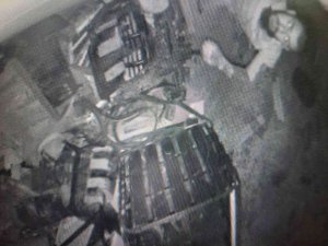 Eline Aldığı Sopayla Güvenlik Kamerasını Kırdı, 30 Bin Liralık Malzeme Çaldı