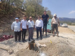 Su Sıkıntısı Yaşayan Mahalle İçin Sondaj Vuruldu