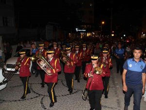Akşehir Onur Günü, Fener Alayı Ve Jandarma Bandosu Konseri İle Final Yaptı