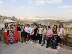 Akdenizli Kadınlar Kapadokya Turuna Çıktı