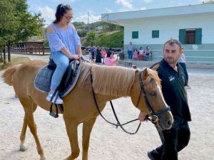 Özel Çocuklara Atlı Terapi