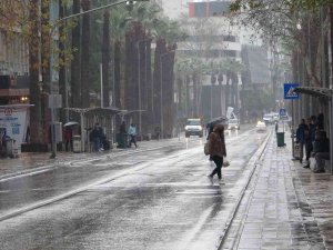 Meteorolojiden Denizli’ye Sarı Uyarı