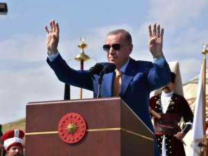 Cumhurbaşkanı Erdoğan: “Bir Gece Ansızın Gelebiliriz”