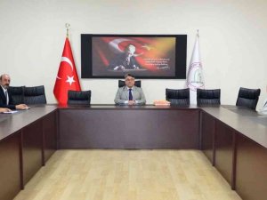 Rektör Özölçer’den 2022 Engelsiz Üniversiteler Ödülleri Takdimi