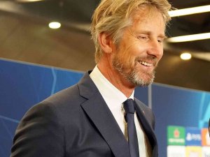 Edwin Van Der Sar: “Ahmetcan Genç Ve Hızlı Bir Oyuncu”