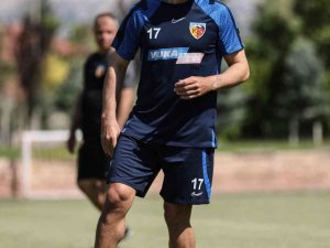 Kayserispor’da Emrah’tan Kötü Haber