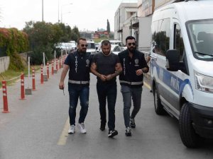 Sokakta Çıkan Çatışmada Yoldan Geçen Genç Öldü, Firari Zanlı Tutuklandı