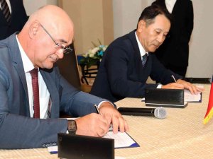 Rosatom Ve Güney Koreli Şirket Khnp, Mısır’daki Ngs’de Ortak Çalışma Anlaşması İmzaladı