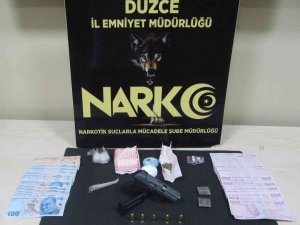 Uyuşturucu Satıcısı Polisin Operasyonu İle Yakalandı