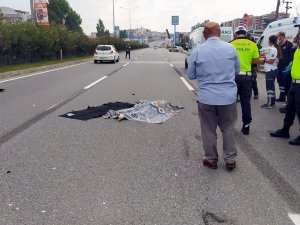 Bursa’da Karşıdan Karşıya Geçmek İsteyen Adam Aracın Altında Kalarak Hayatını Kaybetti