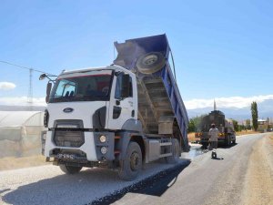Elmalı Bayındır Yolu Asfaltlandı
