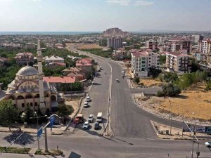 Hatuniye Mahallesi Yolundaki Çalışmalar Sürüyor