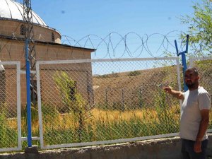 Cami Cemaati İstinat Duvarının Yapılmasını İstedi