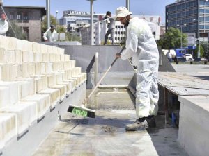 Abb Ekiplerinden Havuz Bakımı Ve Temizliği