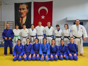 Yunusemreli Judocular Sakarya’da Madalya Hedefliyor