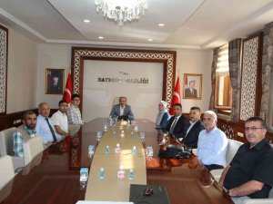 Vali Epcim Dereceye Giren Öğrencileri Ödüllendirdi