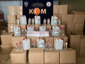 Kocaeli’de 4 Ton 225 Litre Etil Alkol Ele Geçirildi