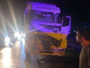D-100 Karayolunda Zincirleme Trafik Kazası: 1 Yaralı