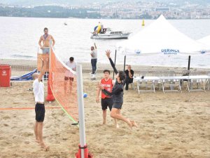 Plaj Voleybolu Heyecanı Başladı