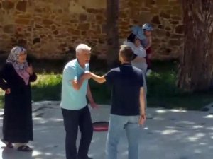 Yozgat’ta Eski Eşi İle Halasını Çocuklarının Gözü Önünde Bıçaklayan Zanlı Tutuklandı