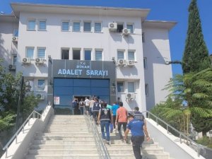 Silahlı, Taşlı Sopalı Kavgaya Karışan 15 Kişiden 11’i Tutuklandı