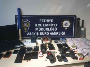 Fuhuş Pazarlığı Üzerinden Dolandırıcılık Ve Hırsızlık Yapan 5 Şüpheli Yakalandı
