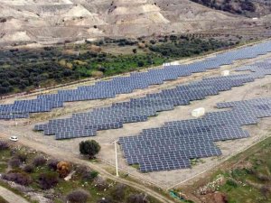 Güneş Enerji Santrali Belediyenin Borçlarını Sıfırladı