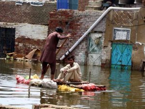 Pakistan’da Sel Felaketi: Son 24 Saatte 45 Ölü, 113 Yaralı