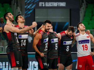 Fıvb Dünya Şampiyonası: Türkiye: 3 - Çin: 0