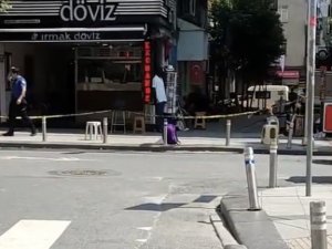 Zeytinburnu’nda Unutulan Çanta Polisi Alarma Geçirdi