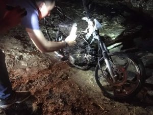 Anız Yangınında Motosiklet Küle Döndü