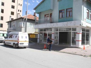Fırının Yakınında Kiralık Dükkan Bakan Fırıncıya Kurşun Yağdırdı