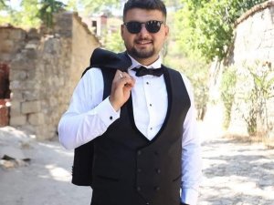 Nikah Saatinde Cenaze Namazı Kılındı