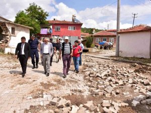 İ̇nönü Belediyesi Sel Afetinin Ardından Yaraları Sarıyor