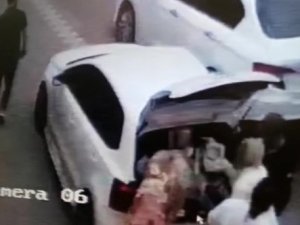 Güpegündüz Marketten 3 Bin Liralık Hırsızlık