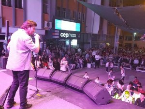 Ahmet Şafak İ̇skilip’te Konser Verdi