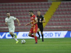 Spor Toto Süper Lig: Kayserispor: 1 - Giresuspor: 0 (İ̇lk Yarı)