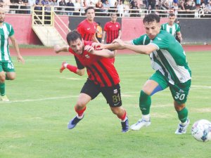 Tff 2. Lig: Kastamonuspor: 1 - Serik Belediyespor: 2