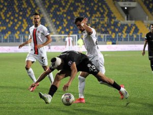Spor Toto 1. Lig: Gençlerbirliği: 1 - Pendikspor: 2