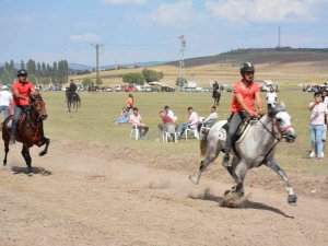 Rahvan Atları Bu Yıl ‘Zafere’ Koştu