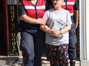 Telsizlerle Haberleşen Göçmen Kaçakçıları 3 Aylık Takibin Ardından Yakalandı