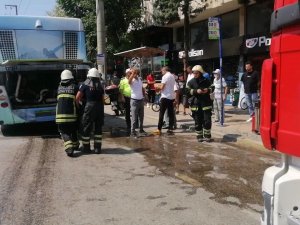 Seyir Halindeki Otobüste Yangın Çıktı, Şoförün Dikkati Faciayı Önledi