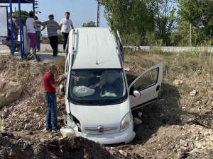 Çan’da Trafik Kazası: 2 Yaralı