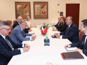 Dışişleri Bakanı Çavuşoğlu, Polonya Dışişleri Bakanı Rau İle Bir Araya Geldi