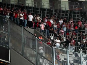 Spor Toto Süper Lig: Beşiktaş: 1 - Dg Sivasspor: 0 (Maç Devam Ediyor)