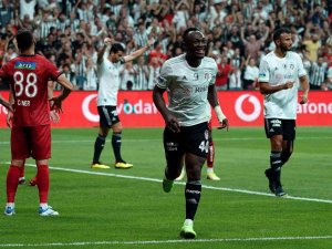Muleka Bu Haftayı Da Boş Geçmedi